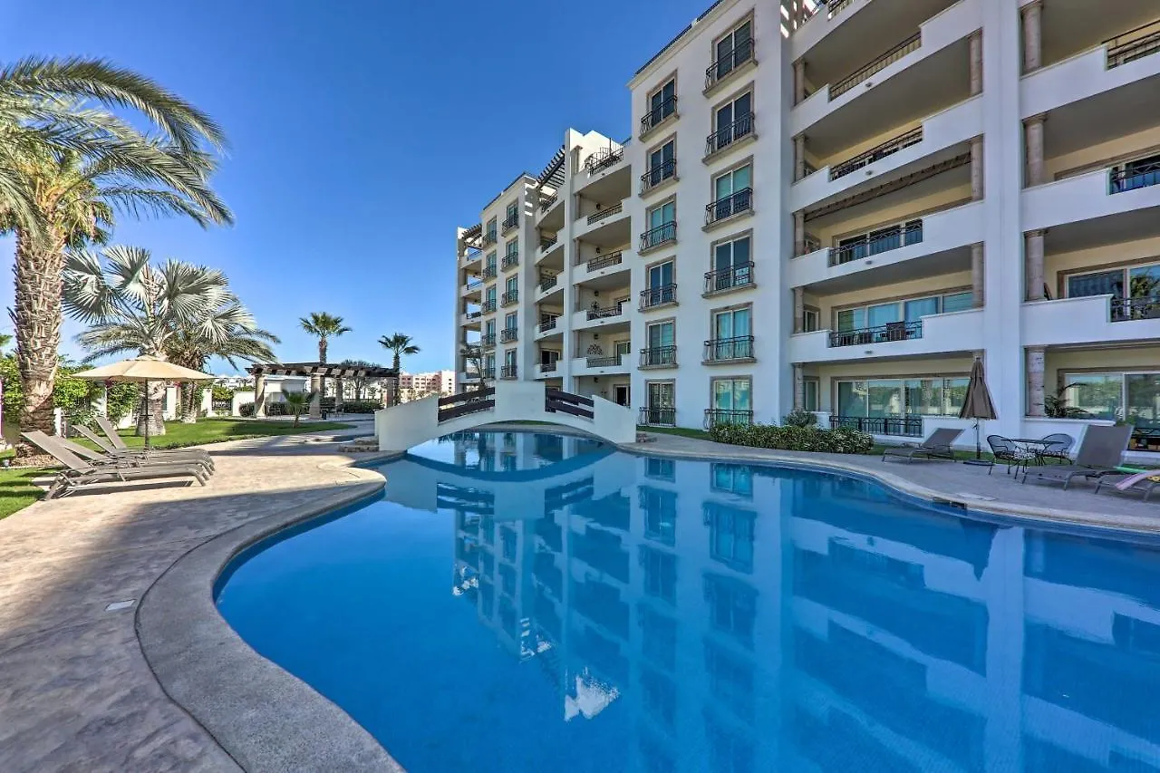 Apartamento Modern Condo With Jetted Tub, Balcony And Ocean View! Cabo San Lucas