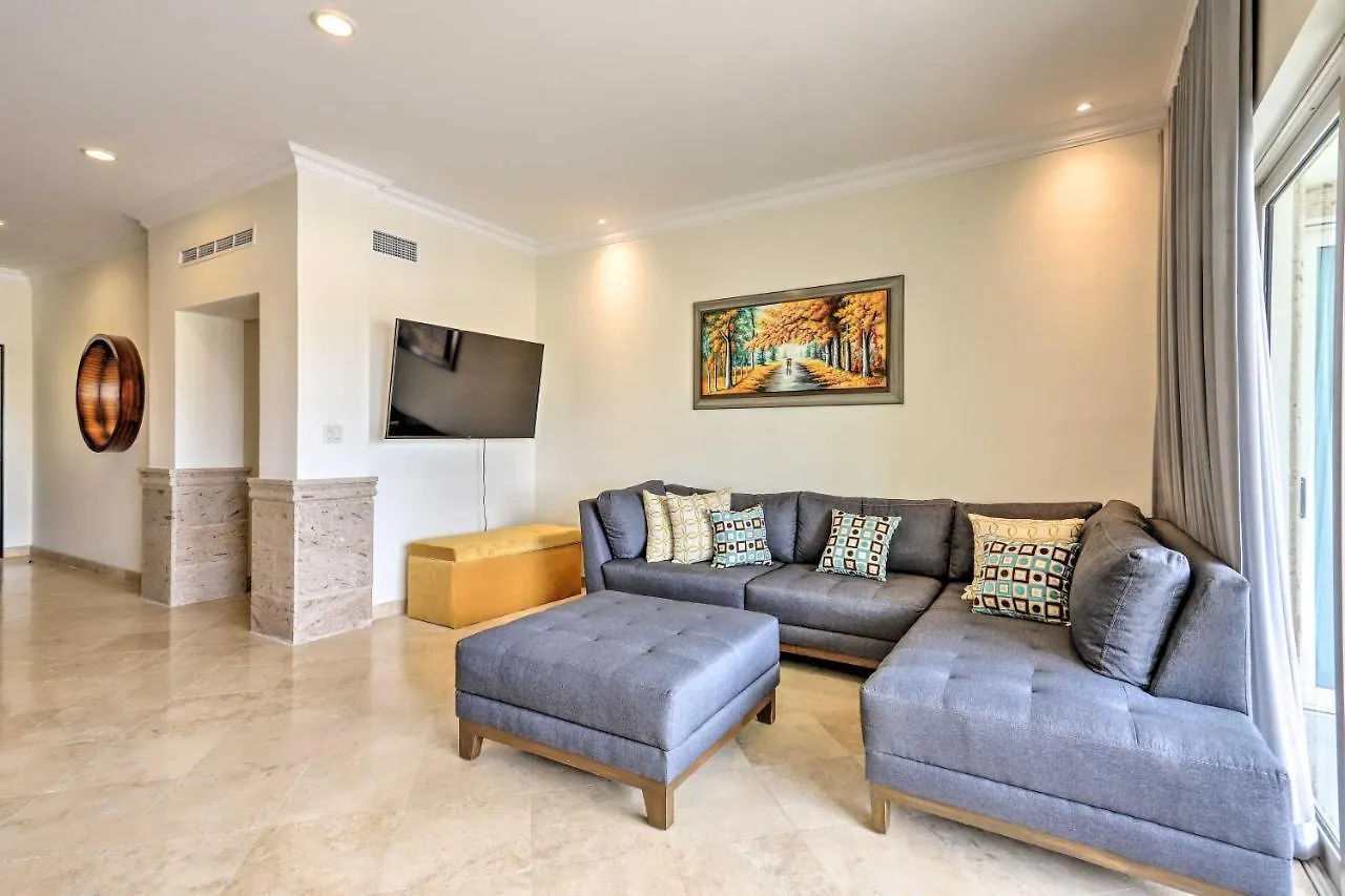 Modern Condo With Jetted Tub, Balcony And Ocean View! Кабо-Сан-Лукас Апартаменты