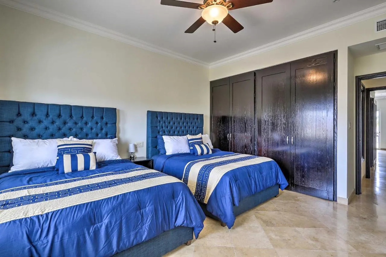 Modern Condo With Jetted Tub, Balcony And Ocean View! Кабо-Сан-Лукас